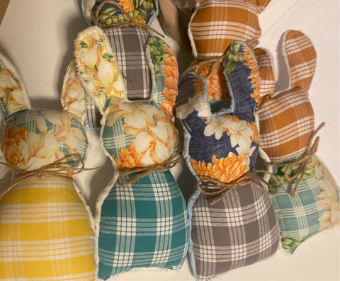Scrappy Bunny - Vintage Lei Palaka
